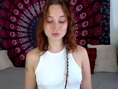 Snapshot of AdalynKiss chatting on July 31, 6:24 am AdalynKiss online show from July 31, 6:24 am