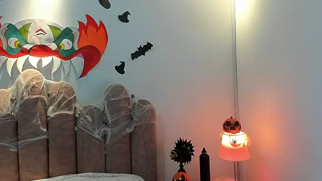 Daisy93  online show from October 15, 12:16 pm