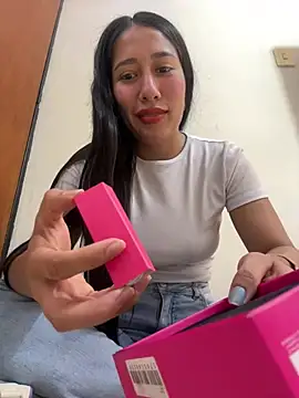 Snapshot of Amelia_Rivas chatting on July 9, 6:34 pm Amelia Rivas online show from July 9, 6:34 pm