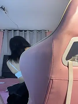 Snapshot of Veeronica_ chatting on November 9, 12:42 am Veeronica online show from November 9, 12:42 am