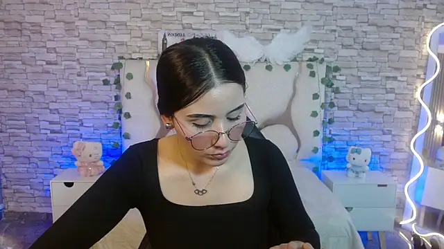 Snapshot of casse_tay chatting on February 20, 3:36 am casse tay online show from February 20, 3:36 am