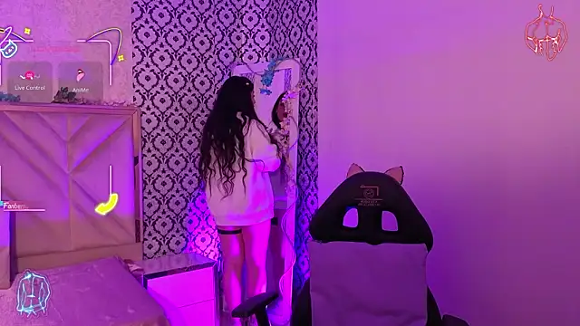 Ixchel tay online show from March 18, 3:42 am