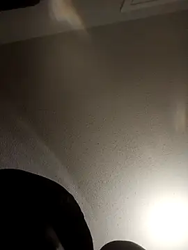 paradisee01 online show from September 27, 3:44 am
