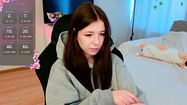 Azaliya Haze online show from April 16, 9:10 am