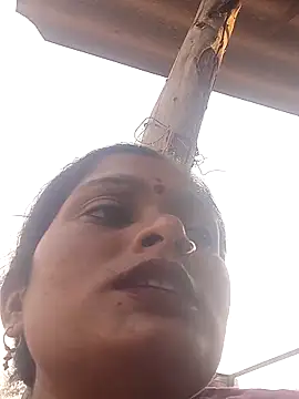 Snapshot of Na_shreya chatting on April 25, 11:46 am Na shreya online show from April 25, 11:46 am