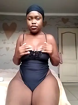 Snapshot of SexyValentinaXX chatting on October 20, 5:08 am SexyValentinaXX online show from October 20, 5:08 am