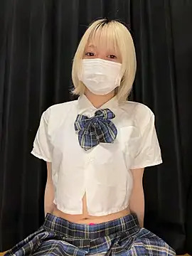 Snapshot of Nyamo-chan chatting on June 2, 3:25 pm Nyamo-chan online show from June 2, 3:25 pm