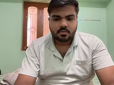 Snapshot of Romeo_Sam2 chatting on October 31, 9:21 am Romeo Sam2 online show from October 31, 9:21 am