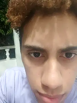 Snapshot of The_boy_good chatting on October 8, 7:17 am The boy good online show from October 8, 7:17 am