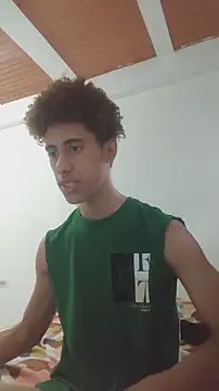 Snapshot of The_boy_good chatting on October 26, 9:53 pm The boy good online show from October 26, 9:53 pm