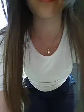 EmmaValencia  online show from March 7, 11:02 pm