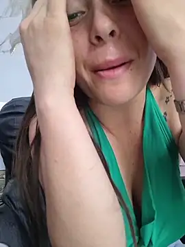 EmmaValencia  online show from April 7, 7:14 pm