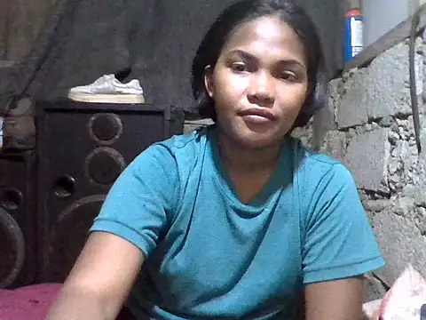 Snapshot of sweetlexypinay19 chatting on March 21, 7:28 pm sweetlexypinay19 online show from March 21, 7:28 pm