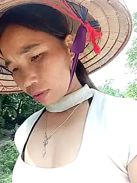 Snapshot of kemmut-sex chatting on October 27, 2:37 am kemmut-sex online show from October 27, 2:37 am