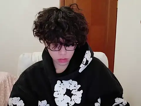 hangzi-0011 online show from October 31, 11:00 am