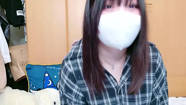Snapshot of YUKINA_00 chatting on April 24, 2:52 pm YUKINA 00 online show from April 24, 2:52 pm