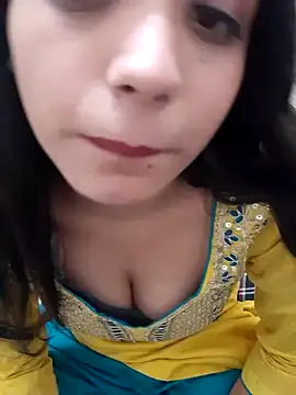 Snapshot of Charu_Crazy chatting on October 19, 10:05 am Charu Crazy online show from October 19, 10:05 am