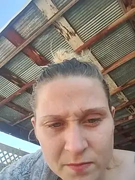 Snapshot of Queen2454 chatting on September 28, 6:57 pm Queen2454 online show from September 28, 6:57 pm