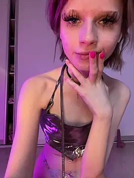 Snapshot of bunnyirisluv chatting on May 27, 9:23 pm bunnyirisluv online show from May 27, 9:23 pm