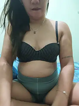 Snapshot of Seductive_ann chatting on July 20, 1:02 pm Seductive ann online show from July 20, 1:02 pm