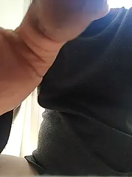 thonyx93 online show from November 25, 11:32 am