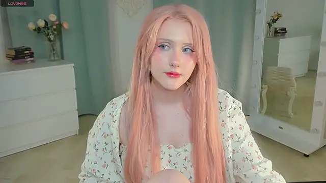 Snapshot of DelilahTaylor chatting on June 13, 10:29 pm DelilahTaylor online show from June 13, 10:29 pm