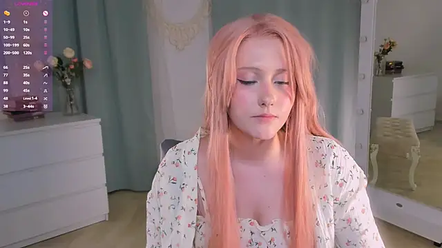 Snapshot of DelilahTaylor chatting on June 14, 2:24 am DelilahTaylor online show from June 14, 2:24 am