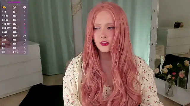 Snapshot of DelilahTaylor chatting on July 16, 10:05 pm DelilahTaylor online show from July 16, 10:05 pm