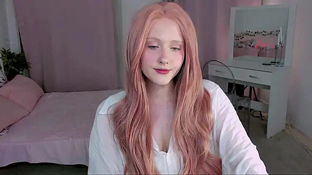 Snapshot of DelilahTaylor chatting on July 18, 9:51 pm DelilahTaylor online show from July 18, 9:51 pm