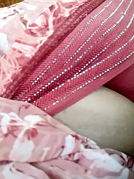 Snapshot of harinisree chatting on October 30, 6:48 am harinisree online show from October 30, 6:48 am