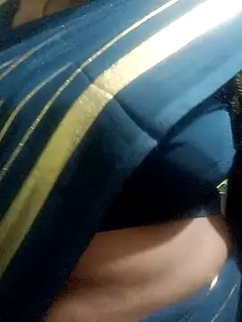 Snapshot of harinisree chatting on November 21, 3:38 am harinisree online show from November 21, 3:38 am