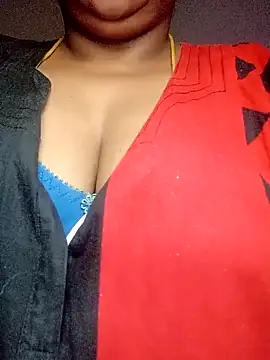 Snapshot of harinisree chatting on December 16, 5:34 am harinisree online show from December 16, 5:34 am