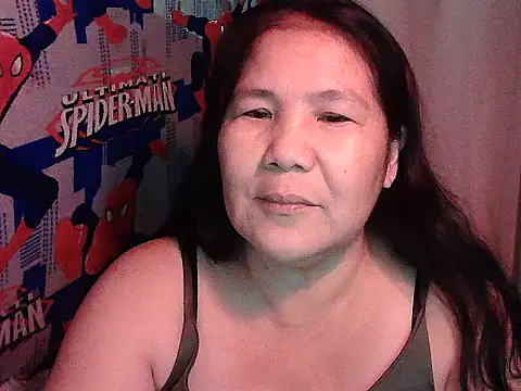 Snapshot of milagrose_rose chatting on May 10, 2:33 pm milagrose rose online show from May 10, 2:33 pm