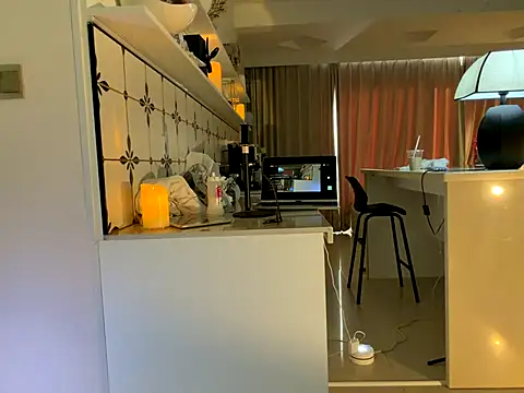 Snapshot of xiaowan_x chatting on October 2, 7:48 am xiaowan x online show from October 2, 7:48 am