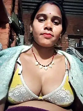 Snapshot of Katrina_kaif143 chatting on February 2, 2:16 pm Katrina kaif143 online show from February 2, 2:16 pm