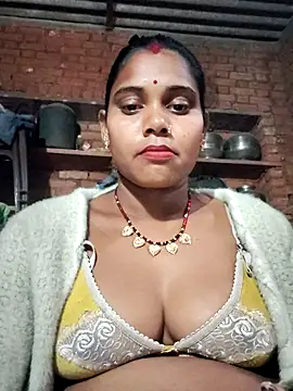 Snapshot of Katrina_kaif143 chatting on February 3, 5:49 am Katrina kaif143 online show from February 3, 5:49 am