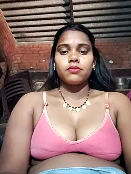 Snapshot of Katrina_kaif143 chatting on February 16, 5:58 am Katrina kaif143 online show from February 16, 5:58 am