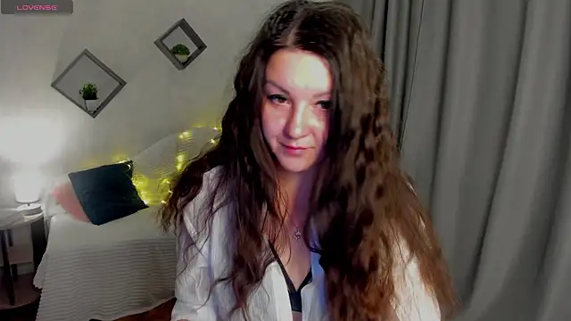 mood  berry online show from October 15, 1:28 am