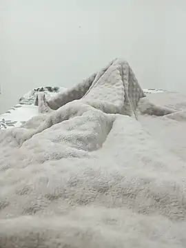 Snapshot of Mssbig chatting on October 9, 8:56 am Mssbig online show from October 9, 8:56 am