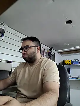 Snapshot of Striptrep chatting on October 27, 5:06 pm Striptrep online show from October 27, 5:06 pm