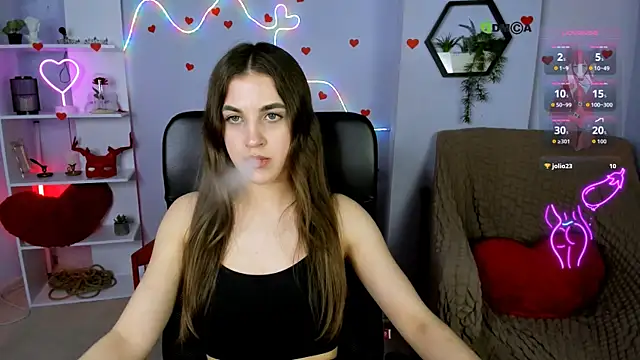 Snapshot of lina_fox12 chatting on May 5, 2:36 pm lina fox12 online show from May 5, 2:36 pm