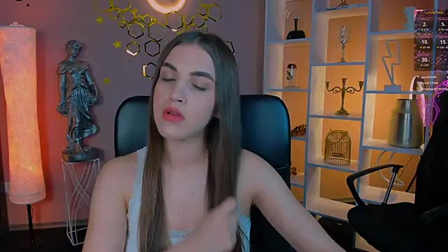 Snapshot of lina_fox12 chatting on June 30, 12:28 pm lina fox12 online show from June 30, 12:28 pm