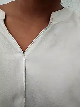 Snapshot of PEEHU-50 chatting on February 14, 2:30 am PEEHU-50 online show from February 14, 2:30 am