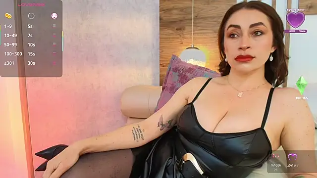 LucianaWainN online show from March 25, 1:06 pm