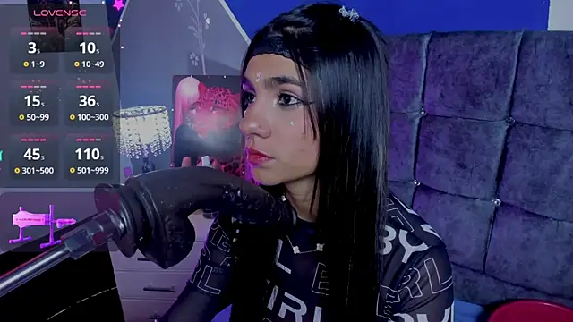 susi hot13 online show from March 19, 8:35 pm