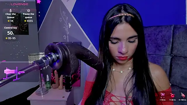 susi hot13 online show from April 8, 8:31 pm