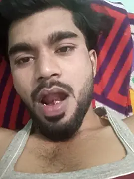 Snapshot of Hotraj24 chatting on May 8, 5:57 am Hotraj24 online show from May 8, 5:57 am
