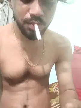Snapshot of Hotraj24 chatting on June 22, 1:40 am Hotraj24 online show from June 22, 1:40 am
