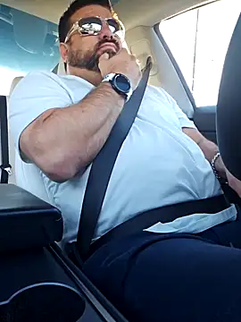 Roddog18 online show from January 18, 4:00 pm