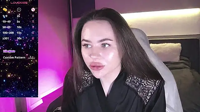 Snapshot of AlmaryKim chatting on December 3, 3:33 pm AlmaryKim online show from December 3, 3:33 pm